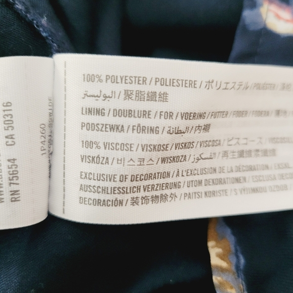 Abercrombie & Fitch Women's Navy Floral Jumpsuit Romper Long Sleeve Size 6 - Picture 5 of 10